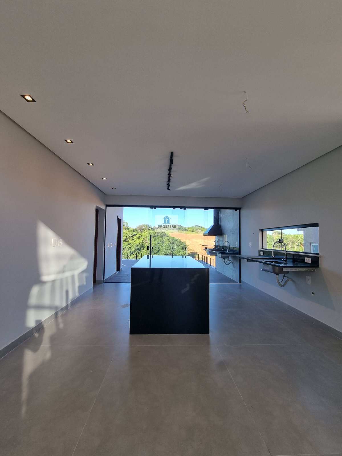 Casa à venda com 4 quartos, 250m² - Alphaville Litoral Norte I I I,Camaçari