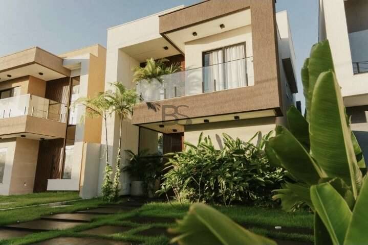 Casa de condomínio à venda, no Vila Florença em Camaçari, Catu de Abrantes (Abrantes), com 3 quartos, 210m² - Bruno Sales Imóveis